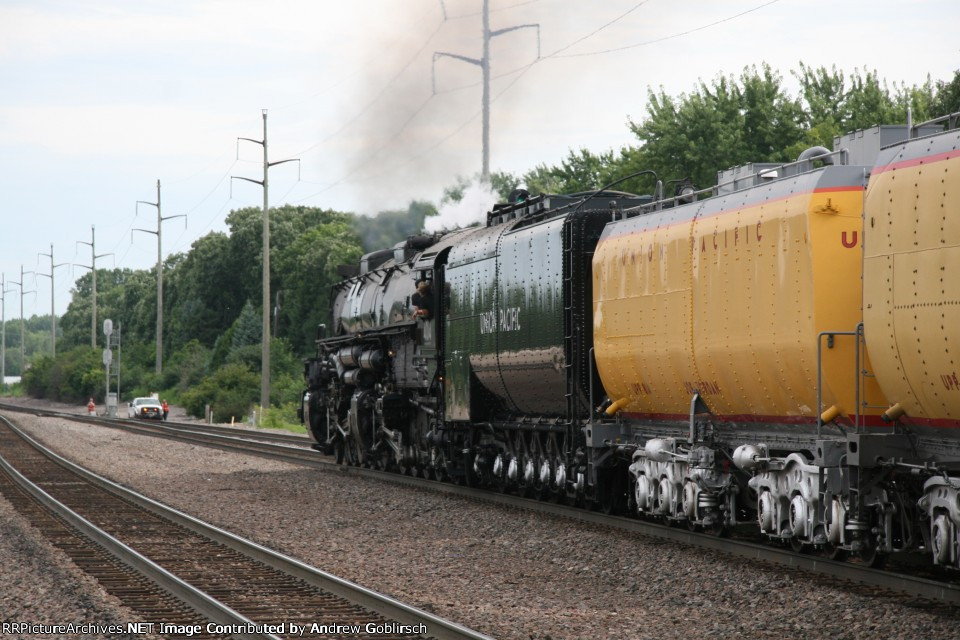 UP 4014 + 814 Behind Left Side